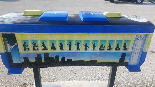 Shopping Mall «Channelside Bay Plaza», reviews and photos, 615 Channelside Dr #117, Tampa, FL 33602, USA