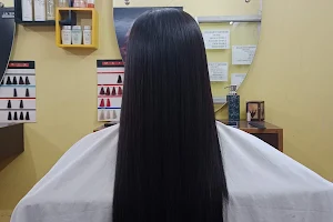 SOUNDARYA Hair & Beauty image