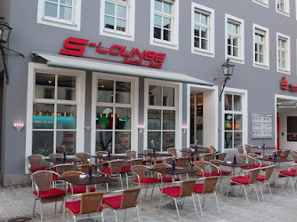 S-Lounge Restaurant