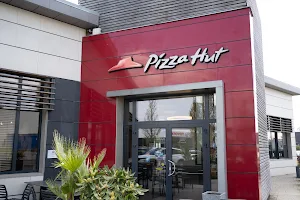 Pizza Hut Foetz image