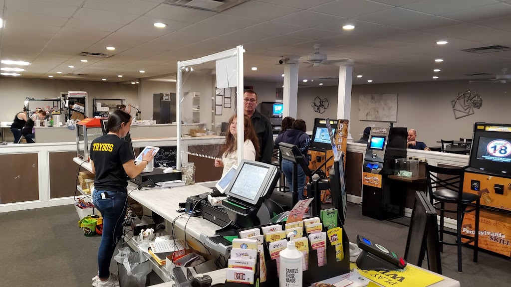 Rezks Burger Lounge 15714