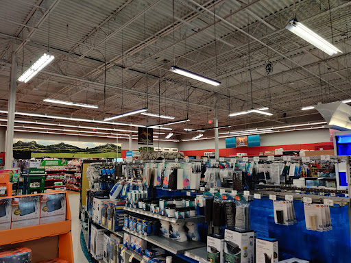 Pet Supply Store «Petco Animal Supplies», reviews and photos, 4217 W Wendover Ave G, Greensboro, NC 27407, USA