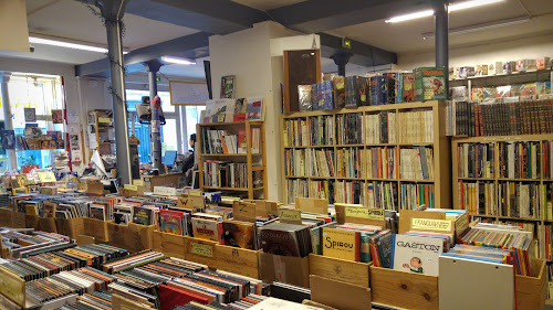 Librairie de bandes dessinées Aaapoum Bapoum Paris