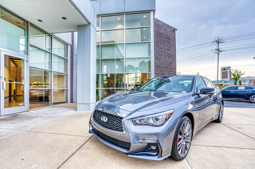 Infiniti Dealer «Plaza Infiniti», reviews and photos, 755 N New Ballas Rd, Creve Coeur, MO 63141, USA