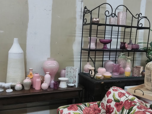 Thrift Store «Casa View Thrift», reviews and photos, 2303 Gus Thomasson Rd, Dallas, TX 75228, USA