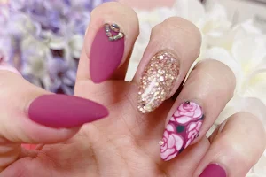 CDA Nails image