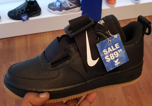 Clothing Store «Nike Factory Store», reviews and photos, 2210 Tanger Blvd #225, Gonzales, LA 70737, USA