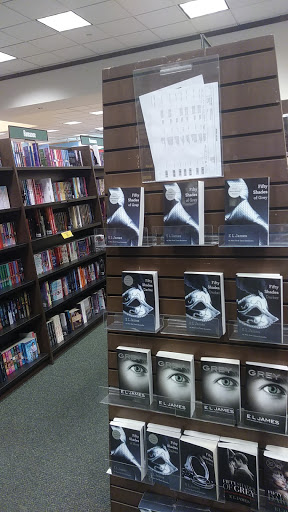 Book Store «Barnes & Noble», reviews and photos, 4325 24th Ave, Fort Gratiot Twp, MI 48059, USA