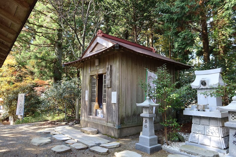 熊野神社(西照神社境内)