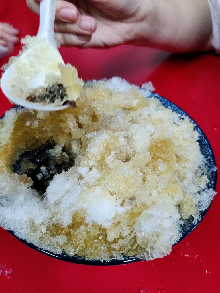 竹山Y2K飲料豆花站/老街黑糖大饅頭/竹山必吃/竹山美食/古早味豆花 的照片