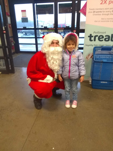 Pet Supply Store «PetSmart», reviews and photos, 450 Fairview Ave, Hudson, NY 12534, USA