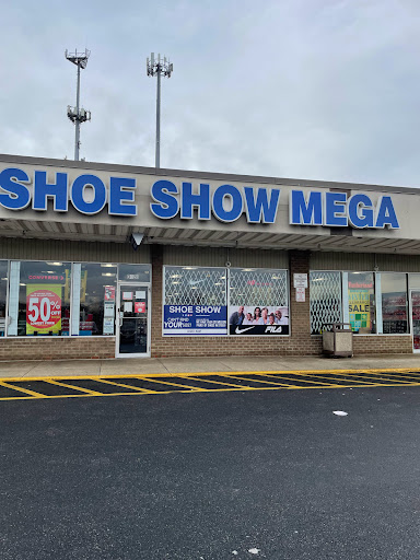 Shoe Store «Shoe Show», reviews and photos, 3428 Annapolis Rd, Baltimore, MD 21227, USA