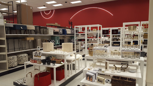 Department Store «Target», reviews and photos, 12197 Sunset Hills Rd, Reston, VA 20190, USA