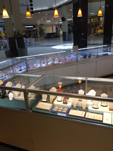 Shopping Mall «The Commons At Federal Way», reviews and photos, 1928 S Commons, Federal Way, WA 98003, USA