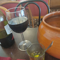 Vin rouge du Restaurant marocain Mon Village à Paris - n°2