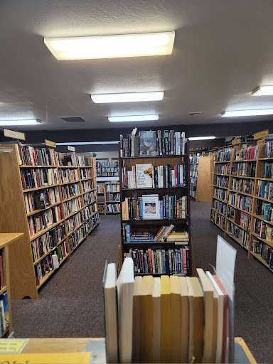 Used Book Store «Gold Beach Books», reviews and photos, 29707 Ellensburg Ave, Gold Beach, OR 97444, USA