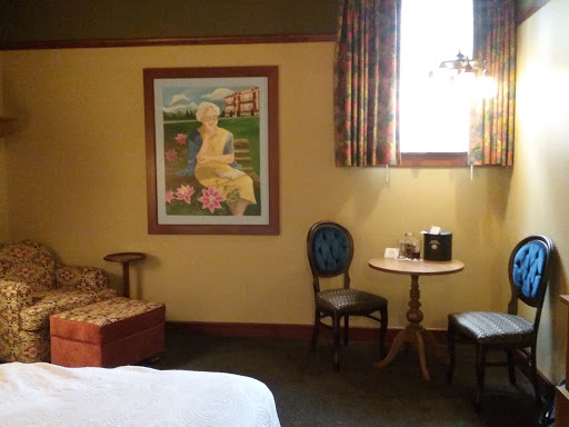 Hotel «McMenamins Anderson School», reviews and photos, 18607 Bothell Way NE, Bothell, WA 98011, USA