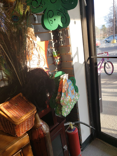 Thrift Store «Explosive Bargains & Thrift», reviews and photos, 127 Smithtown Blvd, Nesconset, NY 11767, USA