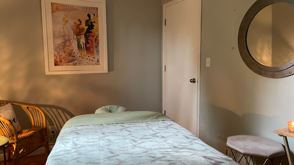 New Moon Massage 97128