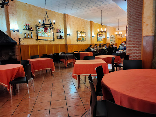 Restaurante Nou Trinquet - Carrer de les Eres, 86, 03420 Castalla, Alicante, España