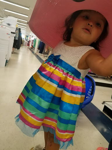 Shopping Mall «Circle Plaza Shopping Center», reviews and photos, 425-527 E Belt Blvd, Richmond, VA 23224, USA