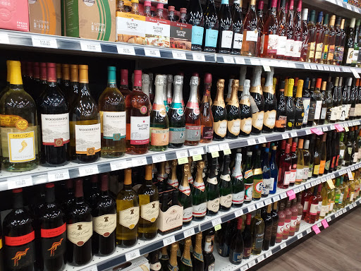 Liquor Store «Woodburn Liquor», reviews and photos, 1519 N Pacific Hwy, Woodburn, OR 97071, USA