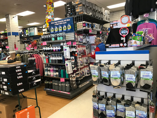 Sporting Goods Store «Big 5 Sporting Goods - Alhambra», reviews and photos, 620 E Valley Blvd, Alhambra, CA 91801, USA