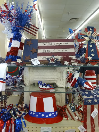 Craft Store «Hobby Lobby», reviews and photos, 1658 Town Square South West, Cullman, AL 35057, USA