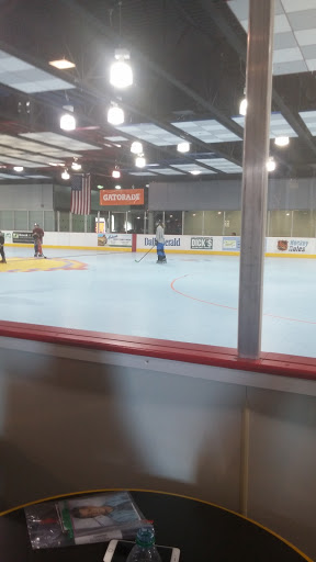 Community Center «Central Community Center», reviews and photos, 1000 W Central Rd, Mt Prospect, IL 60056, USA