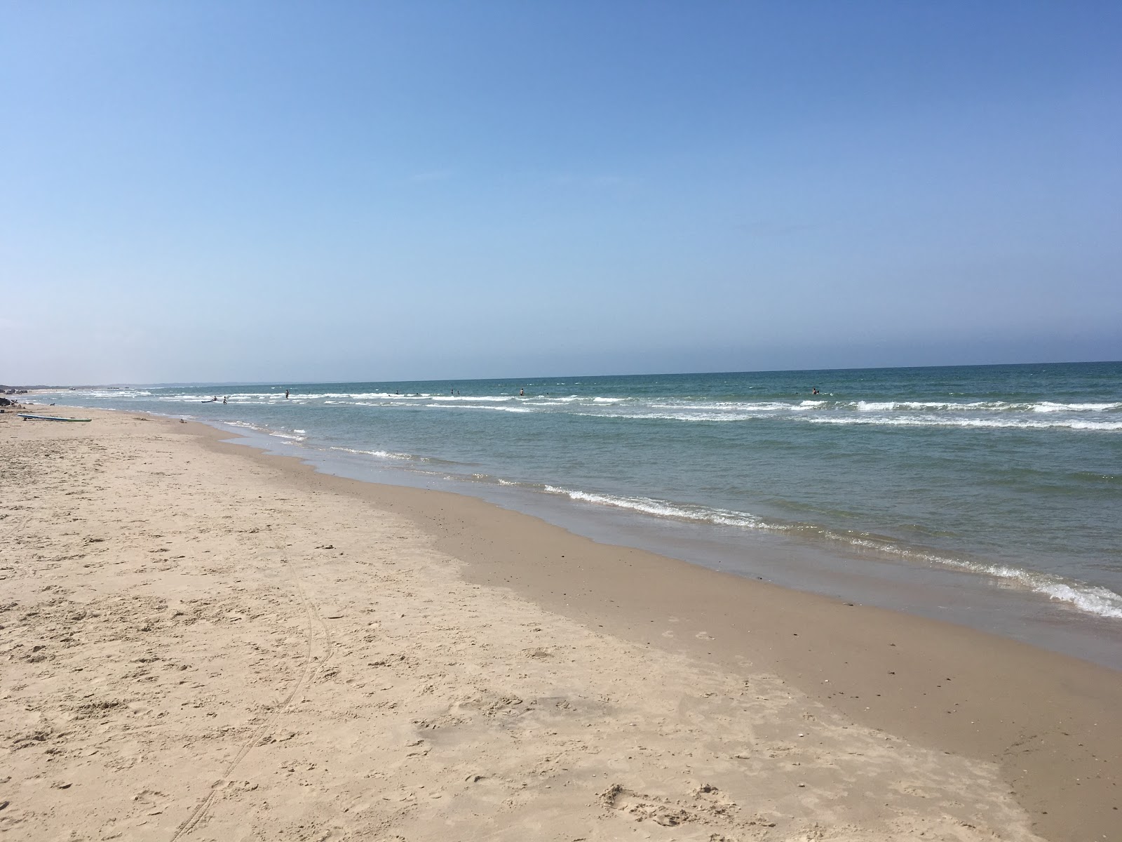Skiveren Beach的照片 带有长直海岸