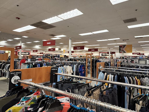 Department Store «T.J. Maxx», reviews and photos, 701 N Milwaukee Ave #252, Vernon Hills, IL 60061, USA