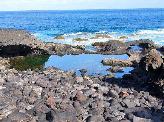 Natural Pool Charco Azul