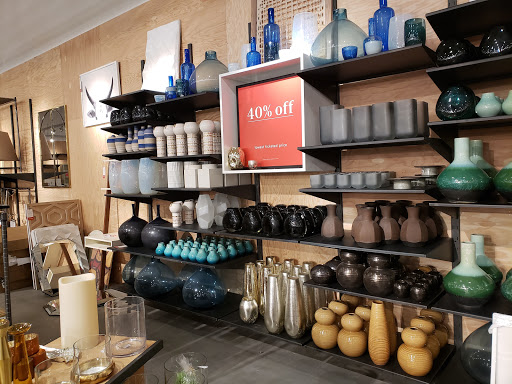 Outlet Mall «Tanger Outlet Riverhead», reviews and photos, 200 Tanger Mall Dr, Riverhead, NY 11901, USA