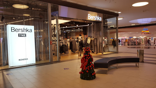 Stores to buy baby clothes Belgrade