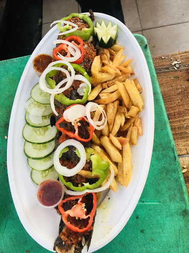 City Grill, 26b Emina Crescent, 6 Ogun River Rd, magodo, Nigeria, Diner, state Lagos