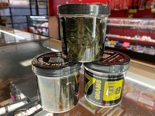 Tobacco Shop «Royal Smoke Shop», reviews and photos, 2304 N Collins St, Arlington, TX 76011, USA