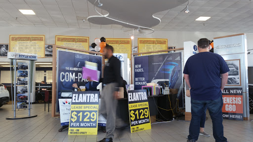 Hyundai Dealer «Danbury Hyundai», reviews and photos, 102 Federal Rd, Danbury, CT 06810, USA