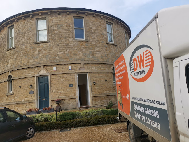 D W Removals - Lincoln