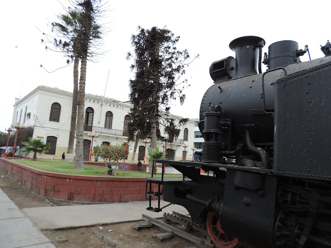 Comentarios y opiniones de Estación de Ferrocarril Arica - La Paz