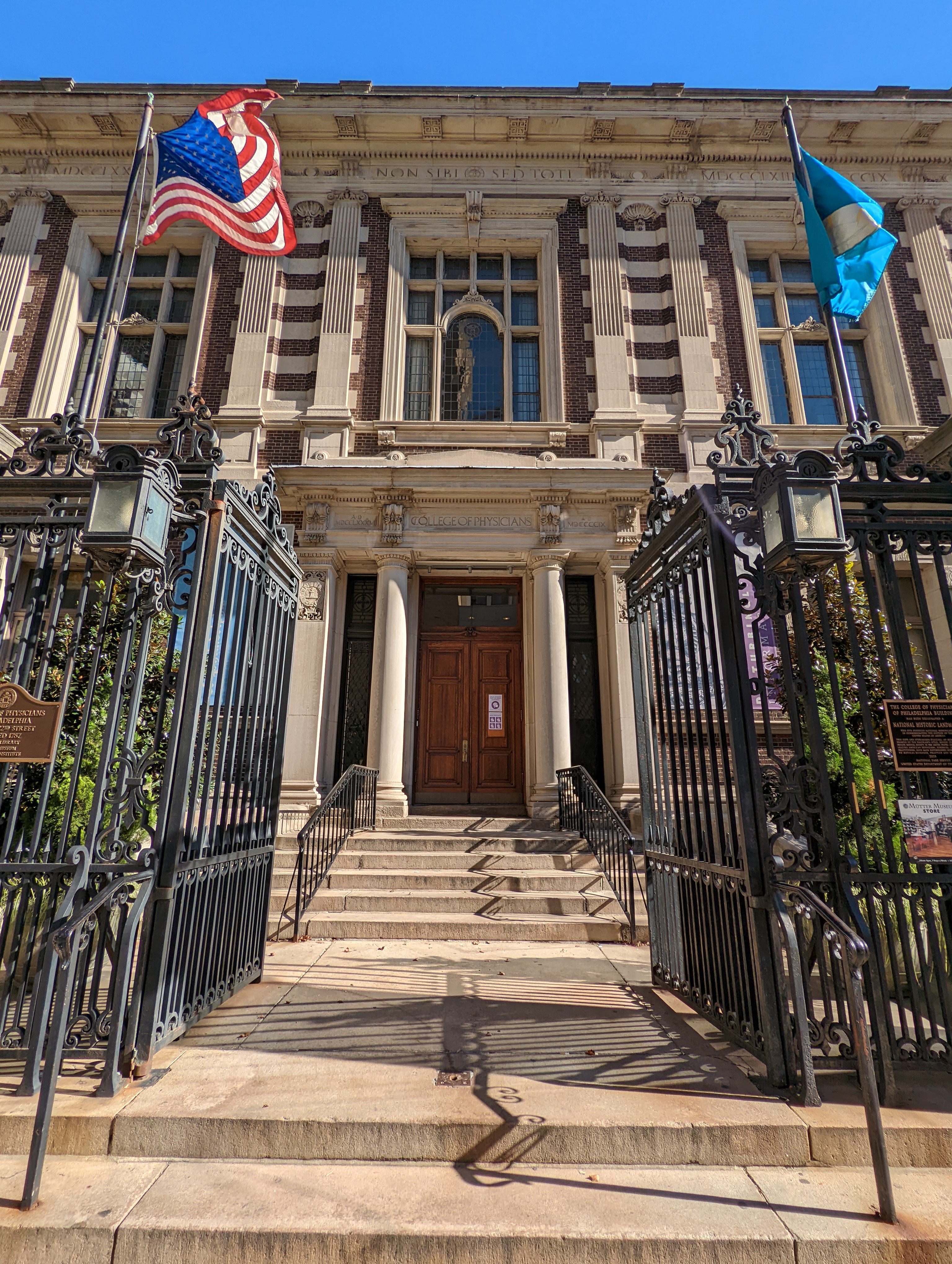 Picture of a place: The Mütter Museum at The College of Physicians of Philadelphia