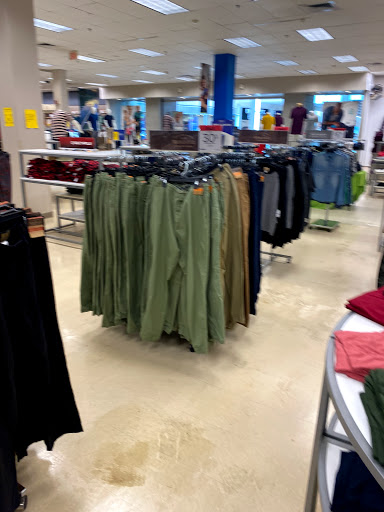 Department Store «Sears», reviews and photos, 800 Sunrise Mall, Massapequa, NY 11758, USA