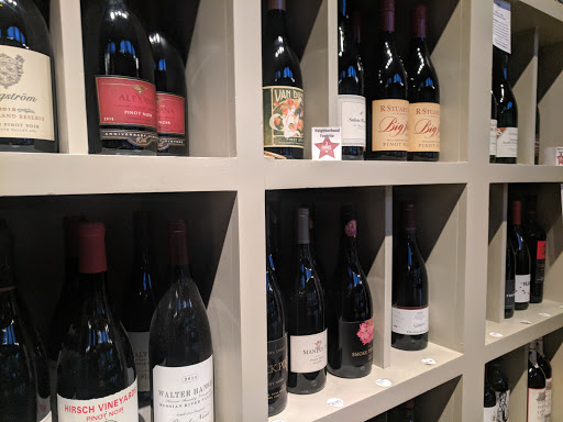 Wine Store «3 Parks Wine Shop», reviews and photos, 451 Bill Kennedy Way SE c, Atlanta, GA 30316, USA