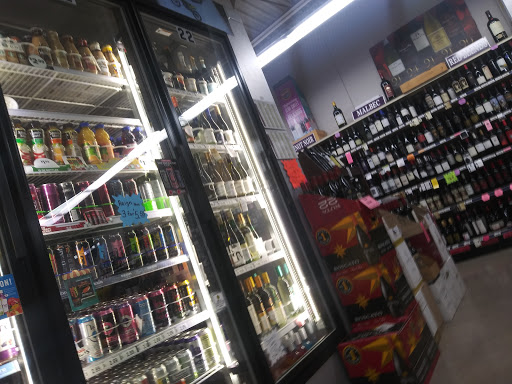 Liquor Store «Ideal Party Store», reviews and photos, 401 Salzburg Ave, Bay City, MI 48706, USA