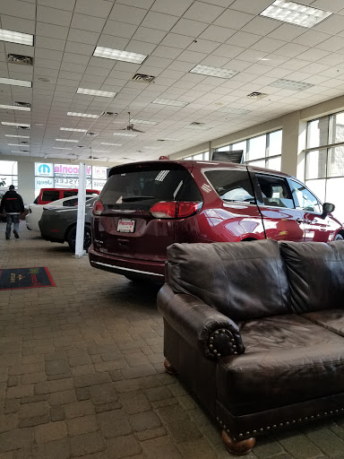 Car Dealer «Waconia Dodge Chrysler Jeep», reviews and photos, 905 Strong Dr, Waconia, MN 55387, USA
