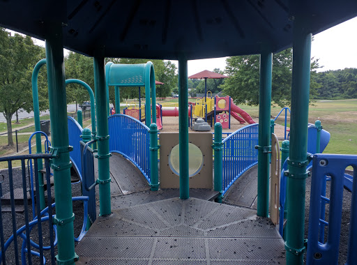 Community Center «Hillcrest Heights Community Center», reviews and photos, 2300 Oxon Run Dr, Temple Hills, MD 20748, USA