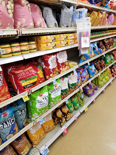 Grocery Store «Schnucks», reviews and photos, 2811 Homer Adams Pkwy, Alton, IL 62002, USA