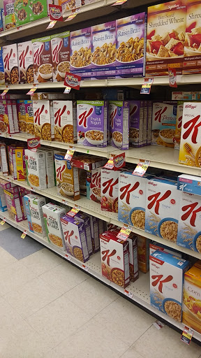 Grocery Store «ACME Markets», reviews and photos, 18 Broadway St, Browns Mills, NJ 08015, USA