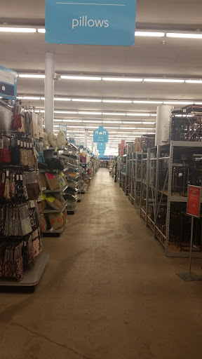 Home Goods Store «At Home», reviews and photos, 3100 Washtenaw Ave, Ypsilanti, MI 48197, USA