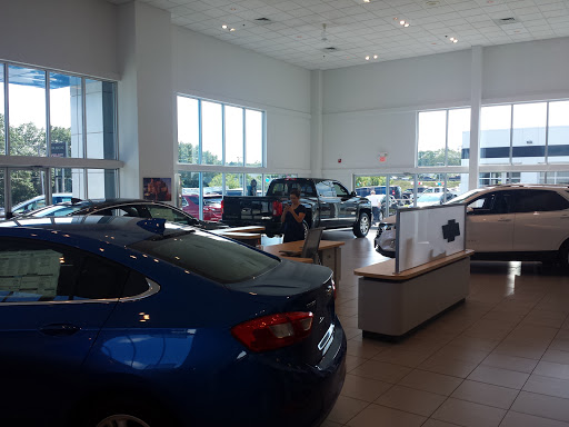 Car Dealer «Bill DeLuca Chevrolet Buick GMC», reviews and photos, 112-116 Bank Rd, Haverhill, MA 01832, USA