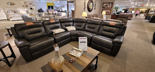 Furniture Store «Ashley HomeStore», reviews and photos, 168 Daniel Webster Hwy, Nashua, NH 03060, USA